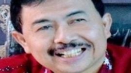 Prof. Dr. H. Haryadi, S.E., M.MS. (Pakar Ekonomi Jambi, Guru Besar Ekonomi Universitas Jambi)